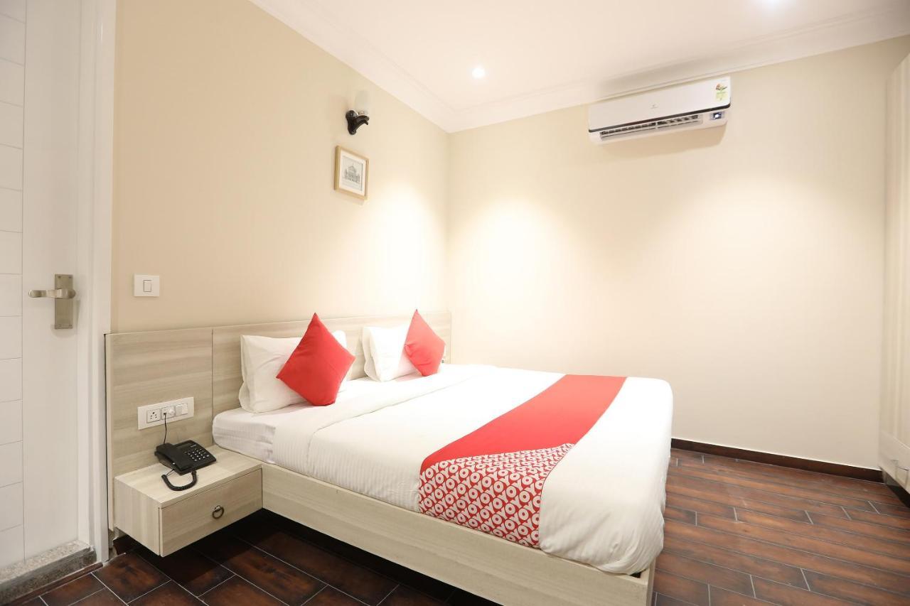 Oyo 43009 The Palm Green Hotel Indraprastha Buitenkant foto