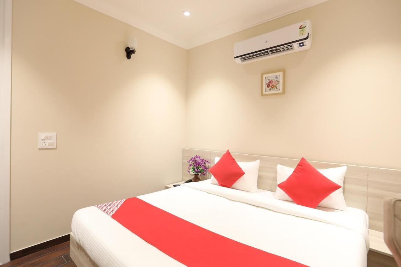 Oyo 43009 The Palm Green Hotel Indraprastha Buitenkant foto